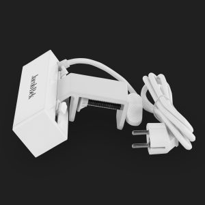 Plug&USB-White-Jaocb-Bek_1