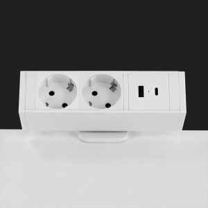 Plug&USB-White-Jaocb-Bek_2